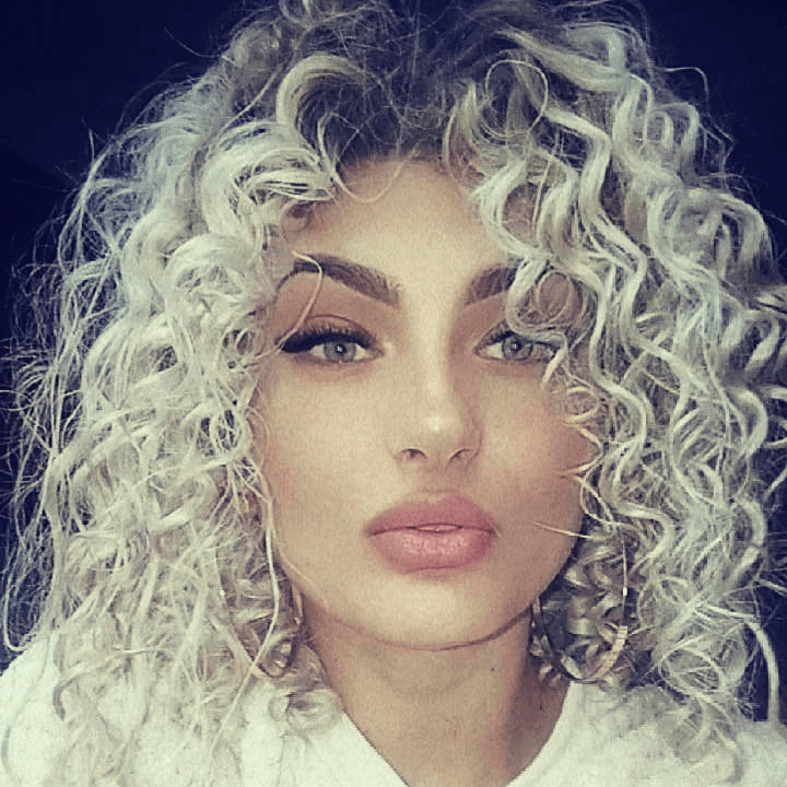 Blonde_Natasha