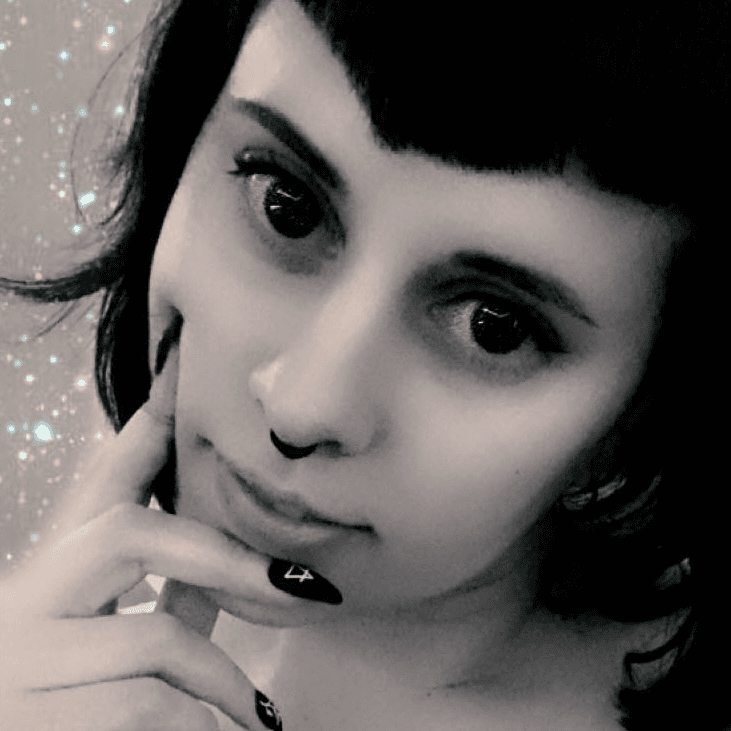 CreepyCrawlyQueen