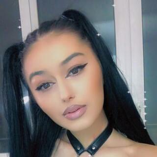 KaseyDee_