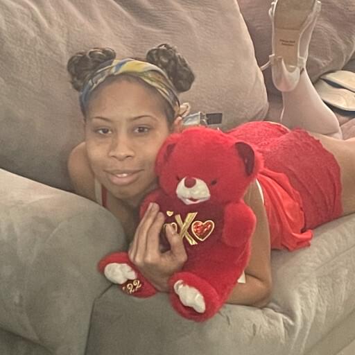 sweetsandpeaches2023