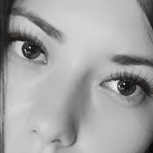 Sophia_curvy