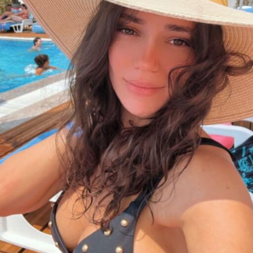 HaileyMeagan