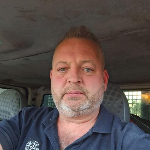 darrenglover230