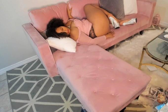 xxxAvery