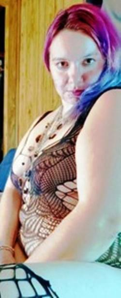 Submissive24