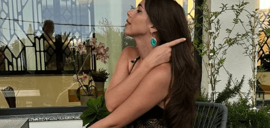 Elika_Foxxx