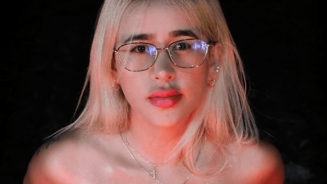 ElaHipkin